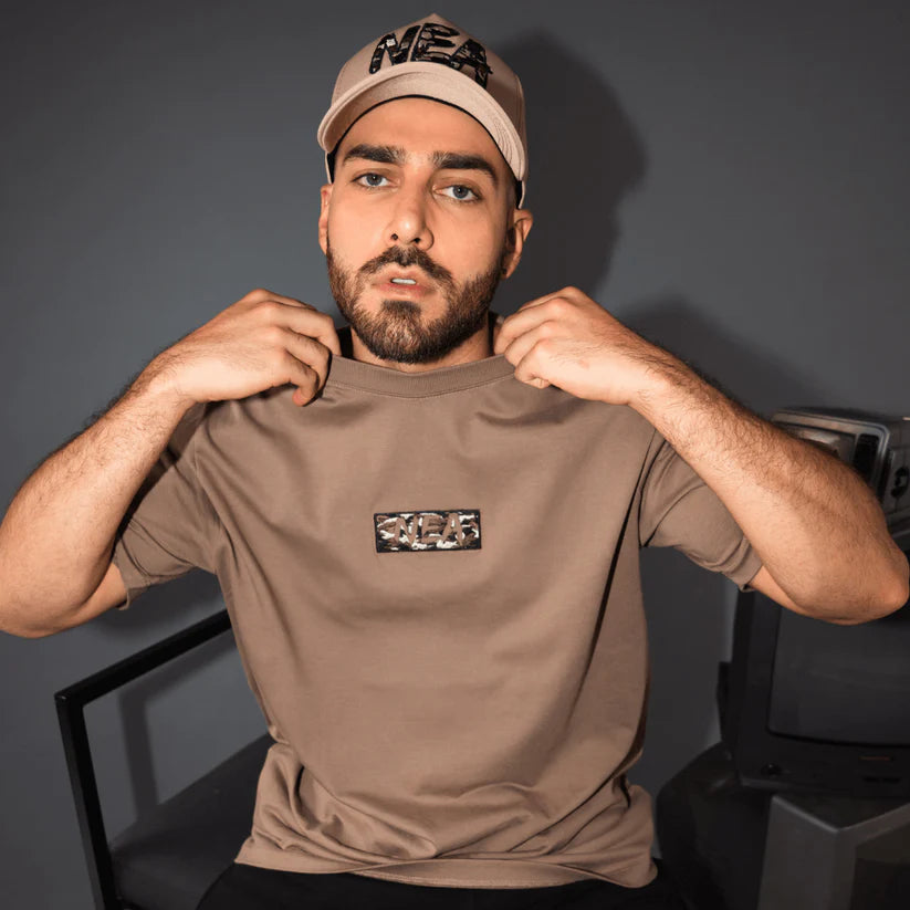 CAMISETA NEA OVERSIZE COYOTE TAUPE