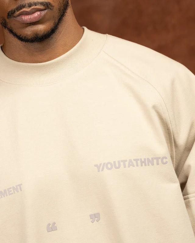 BUZO Y/OUT ADVISORY SWEATSHIRT