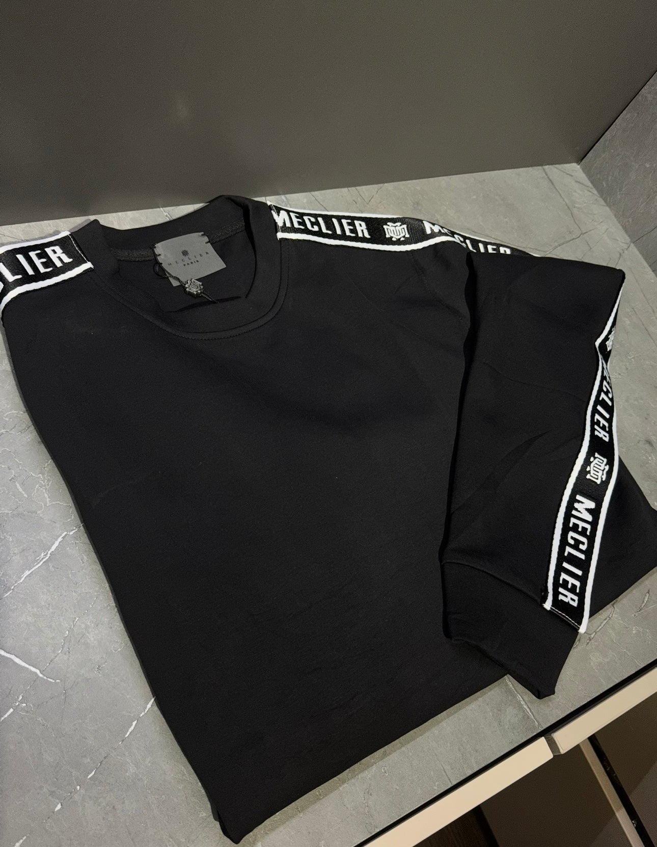 CAMIBUSO MECLIER NEGRO LINE HOMBRO