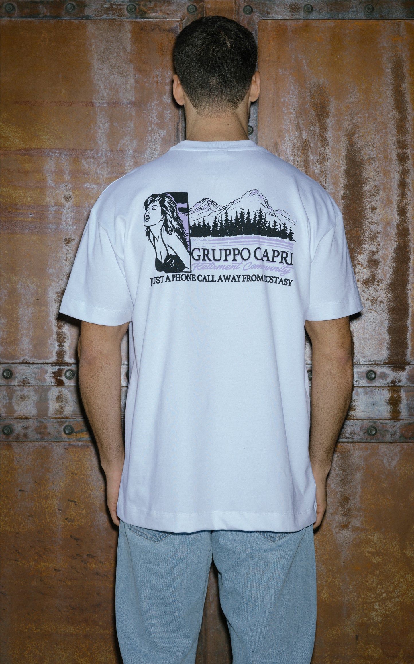 CAMISETA GRUPPO CAPRI RETIREMENT COMMUNITY