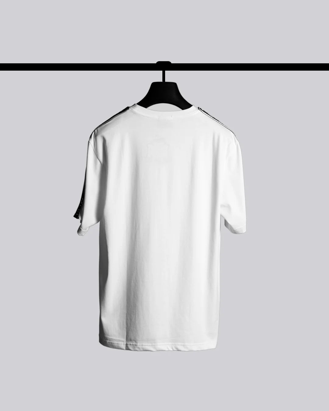 CAMISETA MECLIER BLANCA LINE HOMBRO