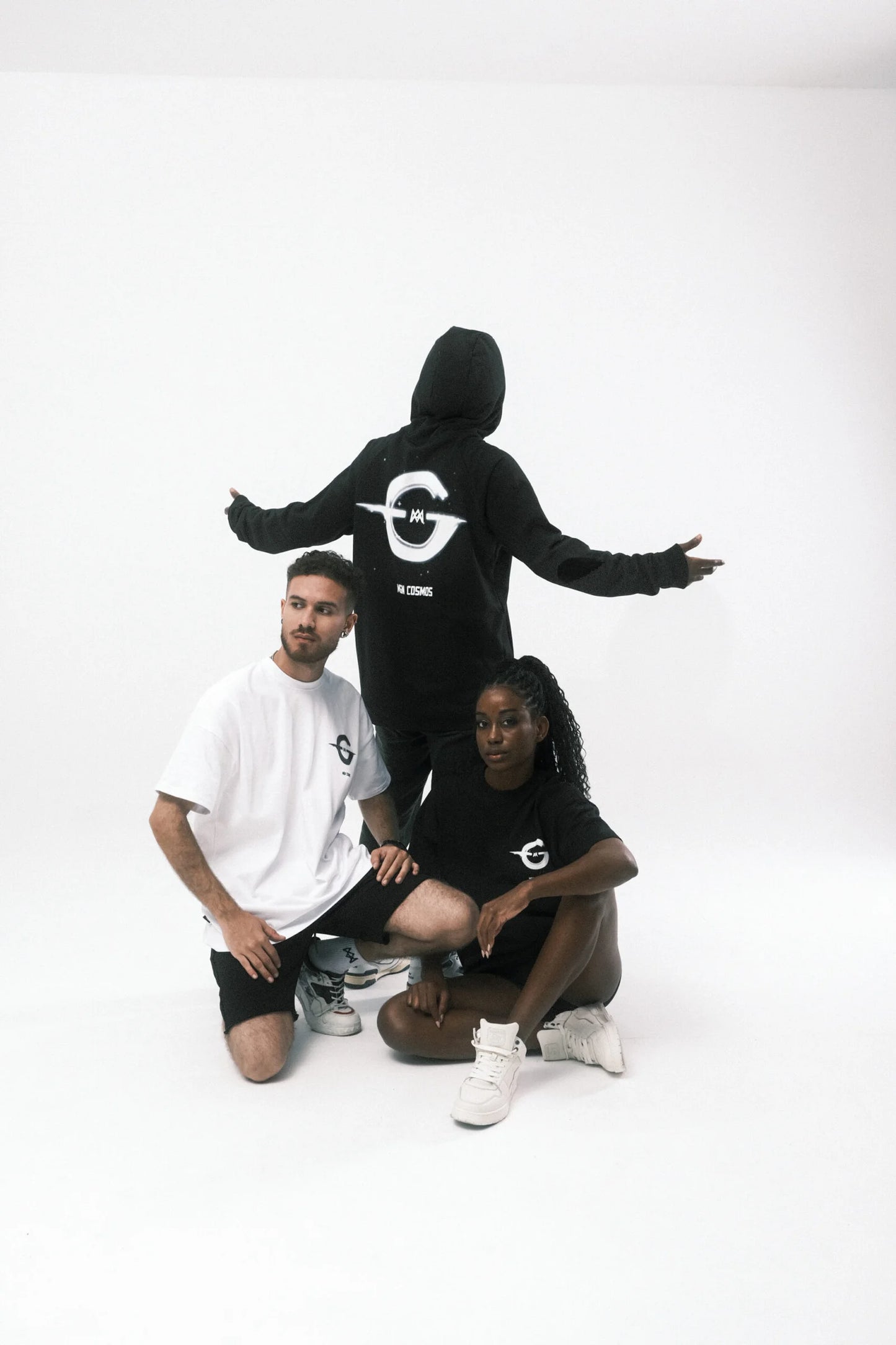 CHOMPA MAGNA COSMOS NEGRO