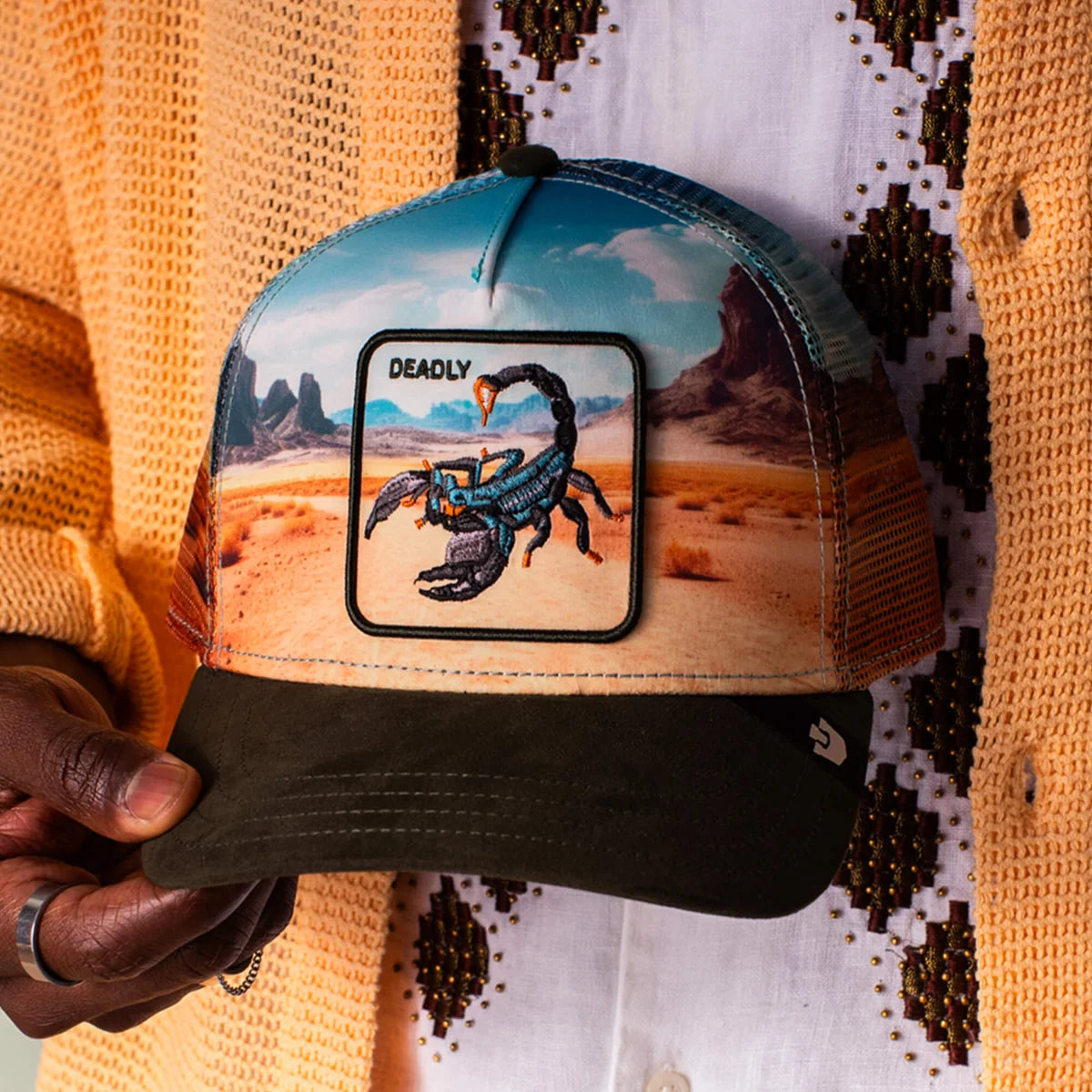 GORRA GOORIN BROS 101-2695-PAL01 SCORPION IN THE ELEMENT