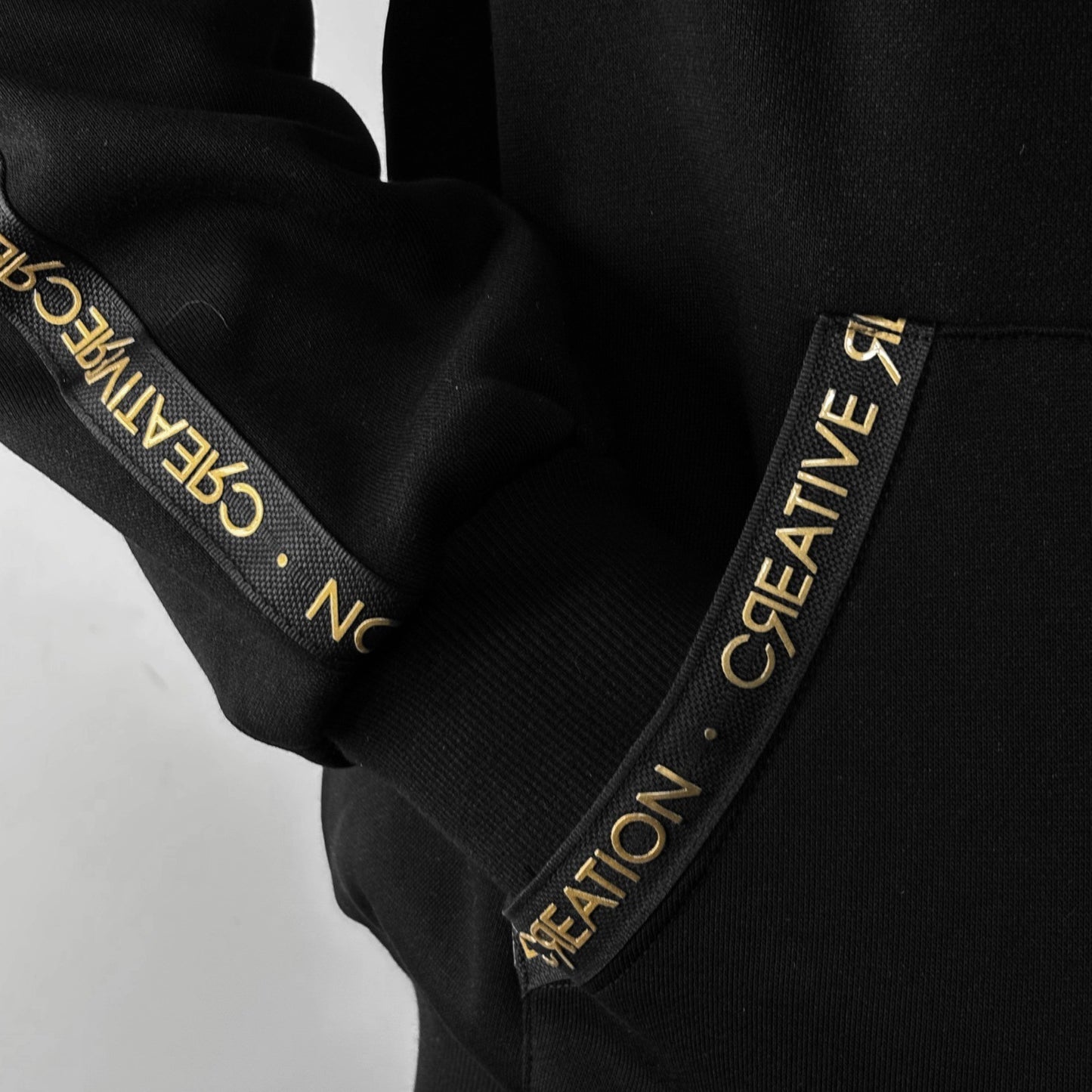 BUZO CREATIVE ATLAS BLACK GOLD