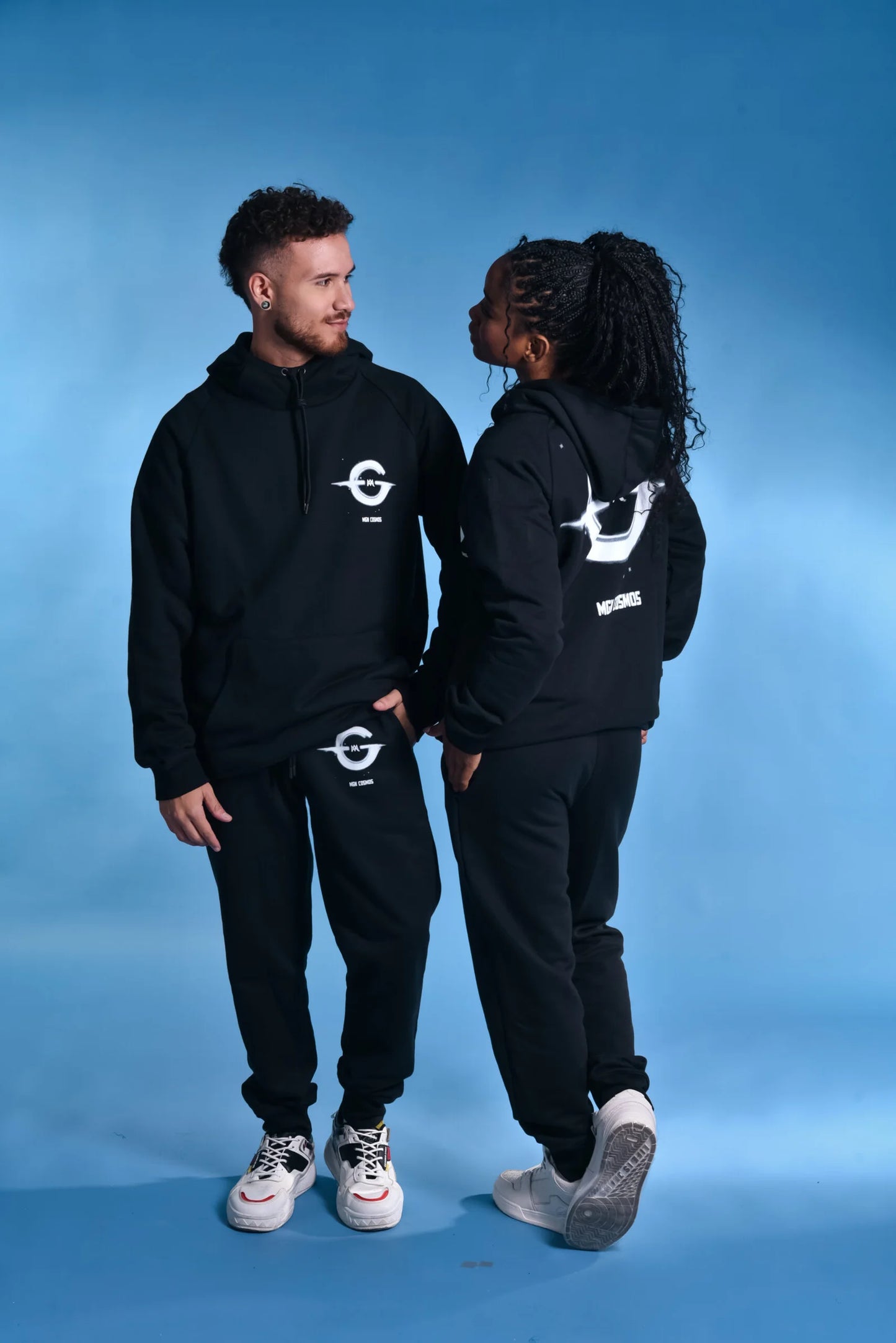 JOGGER MAGNA COSMOS NEGRO