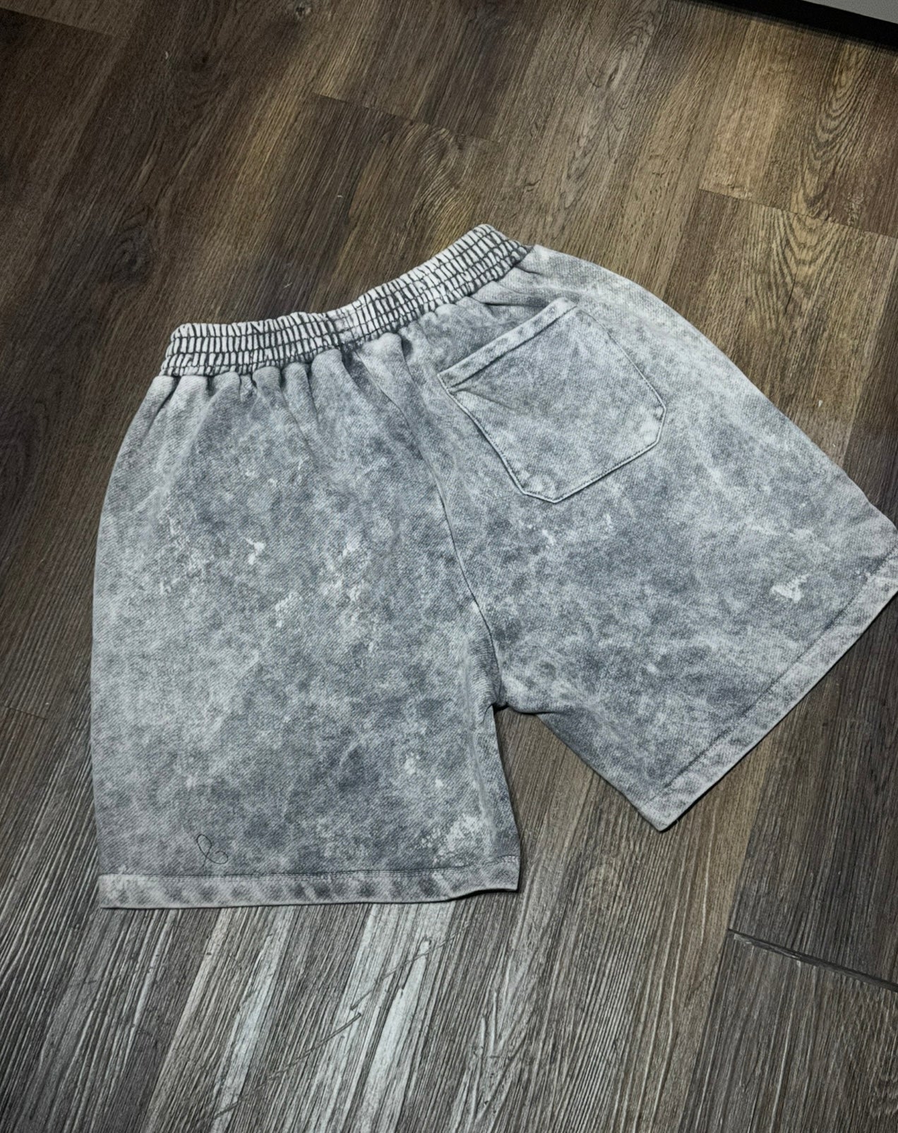 SHORT SAINT THEORY H.D BLANCO GRIS DESVANECIDO