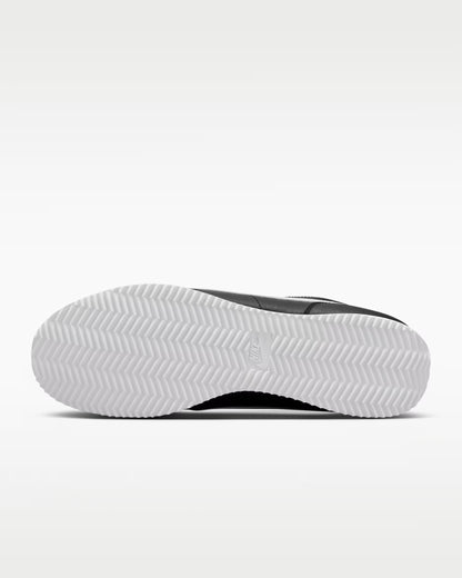 TENIS NIKE CORTEZ BLACK AND WHITE