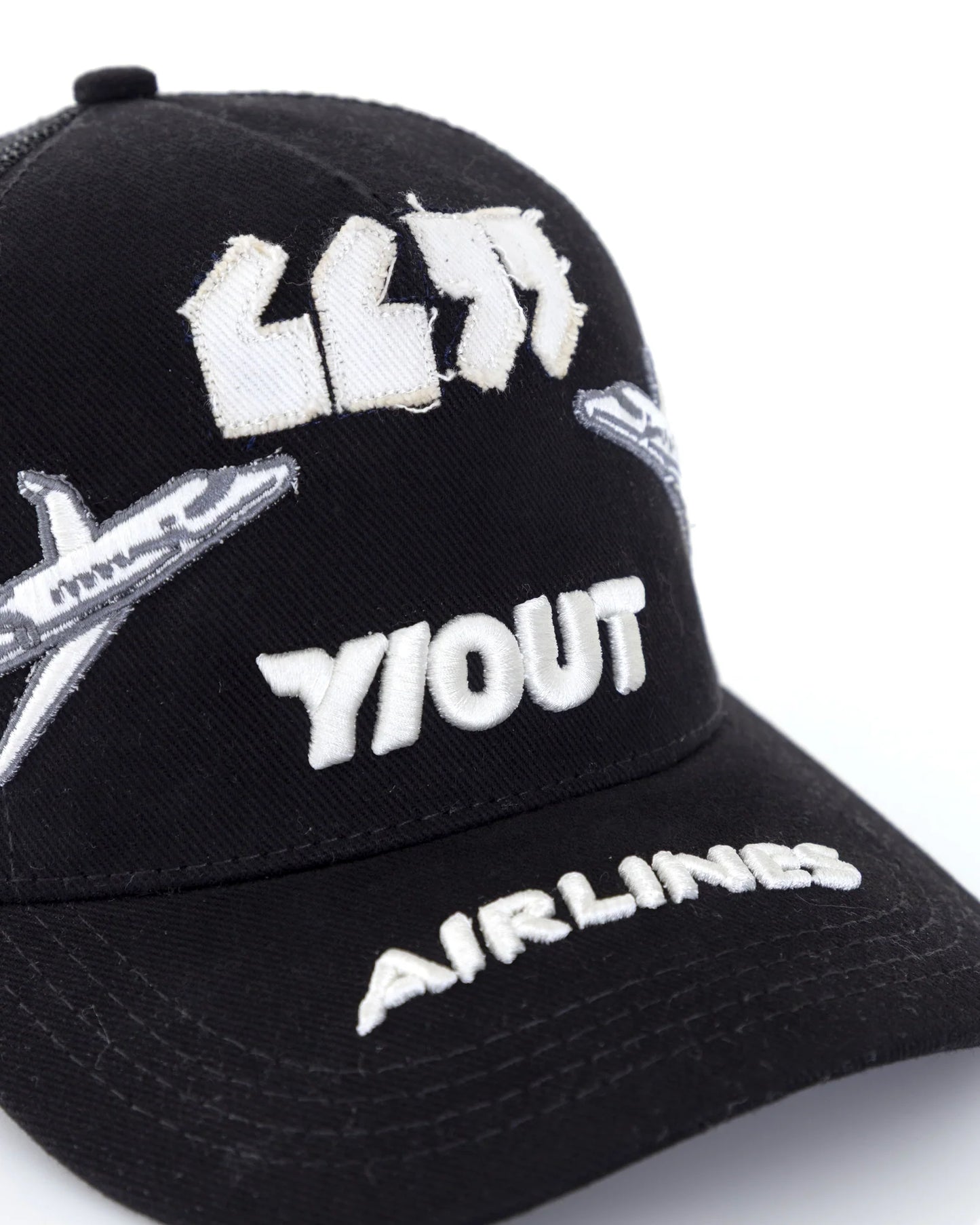 GORRA Y OUT VIP