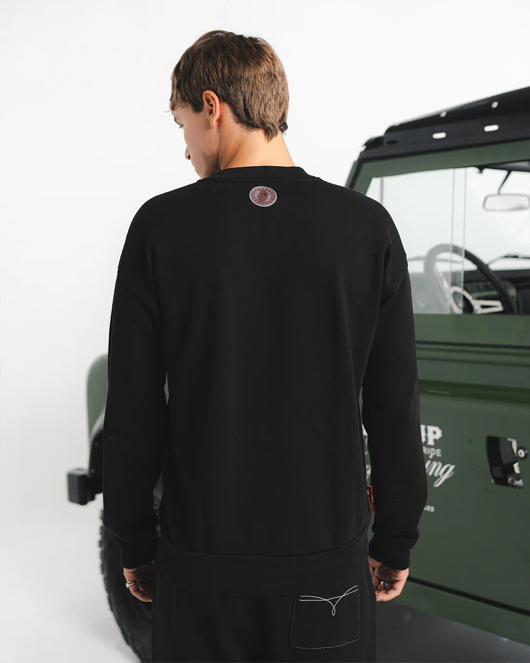BUZO BLOW UP HOMECOMING BLACK CREWNECK