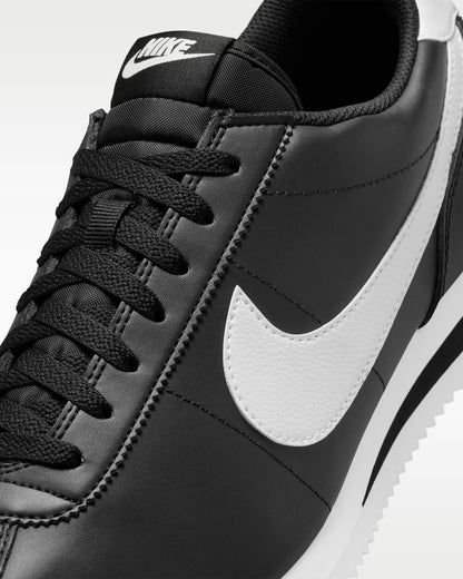 TENIS NIKE CORTEZ BLACK AND WHITE