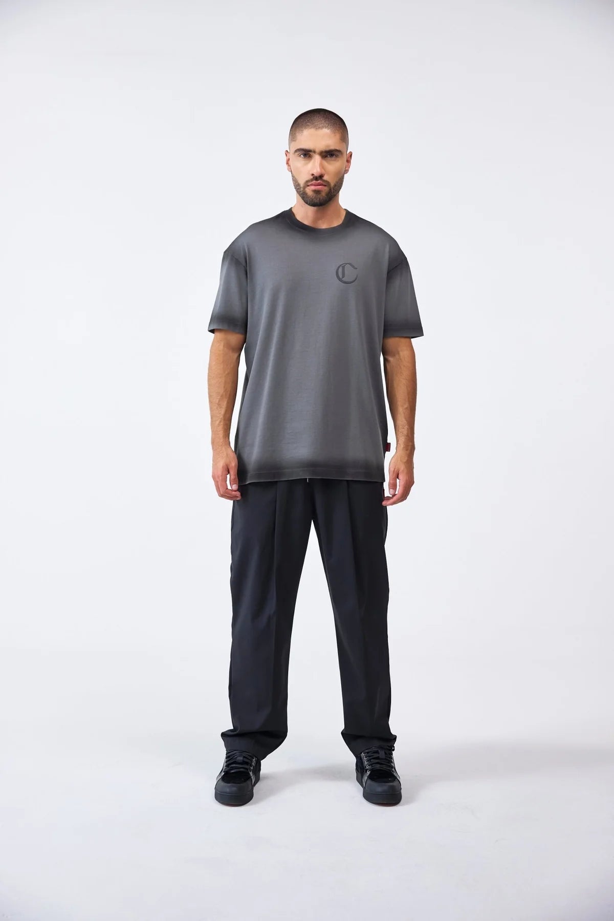 CAMISETA CLEMONT INTAGLIO GRIS OSCURO