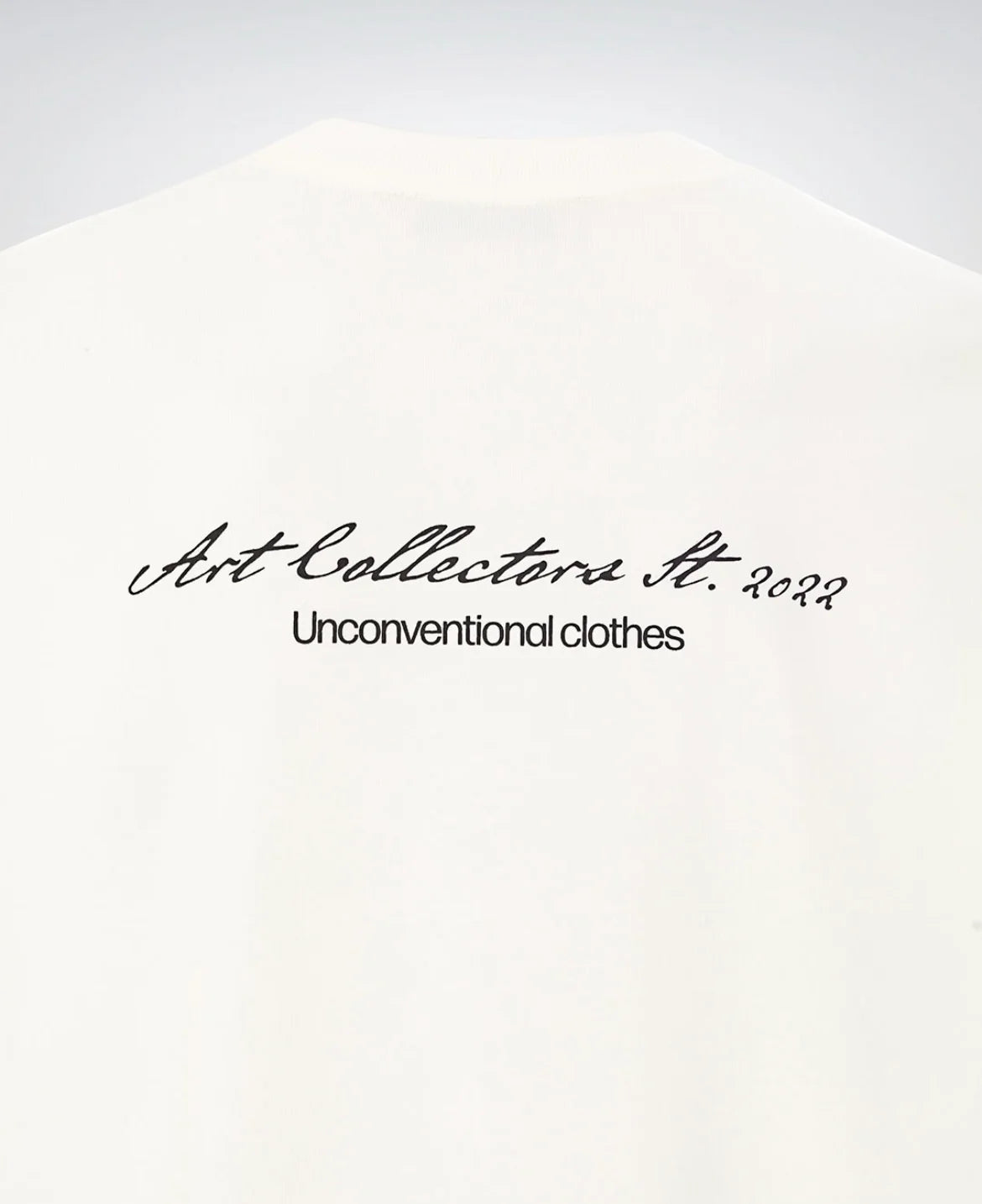 CAMISETA ARTDIST UNUSUAL IVORY