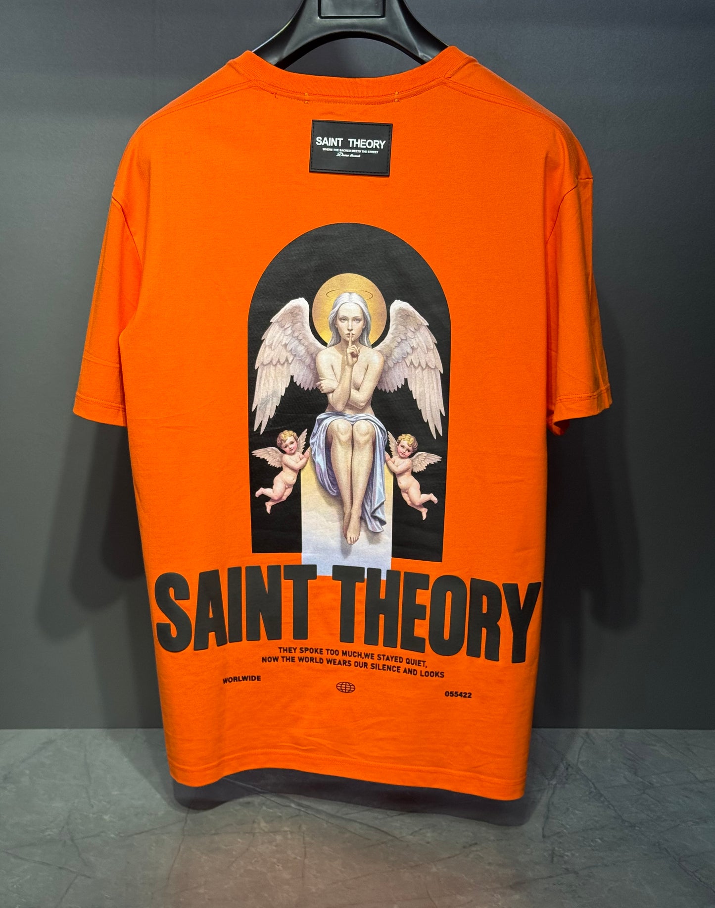 CAMISETA OVERSIZED SAINT THEORY SECRET VERSE ELYRA ANGEL ORANGE