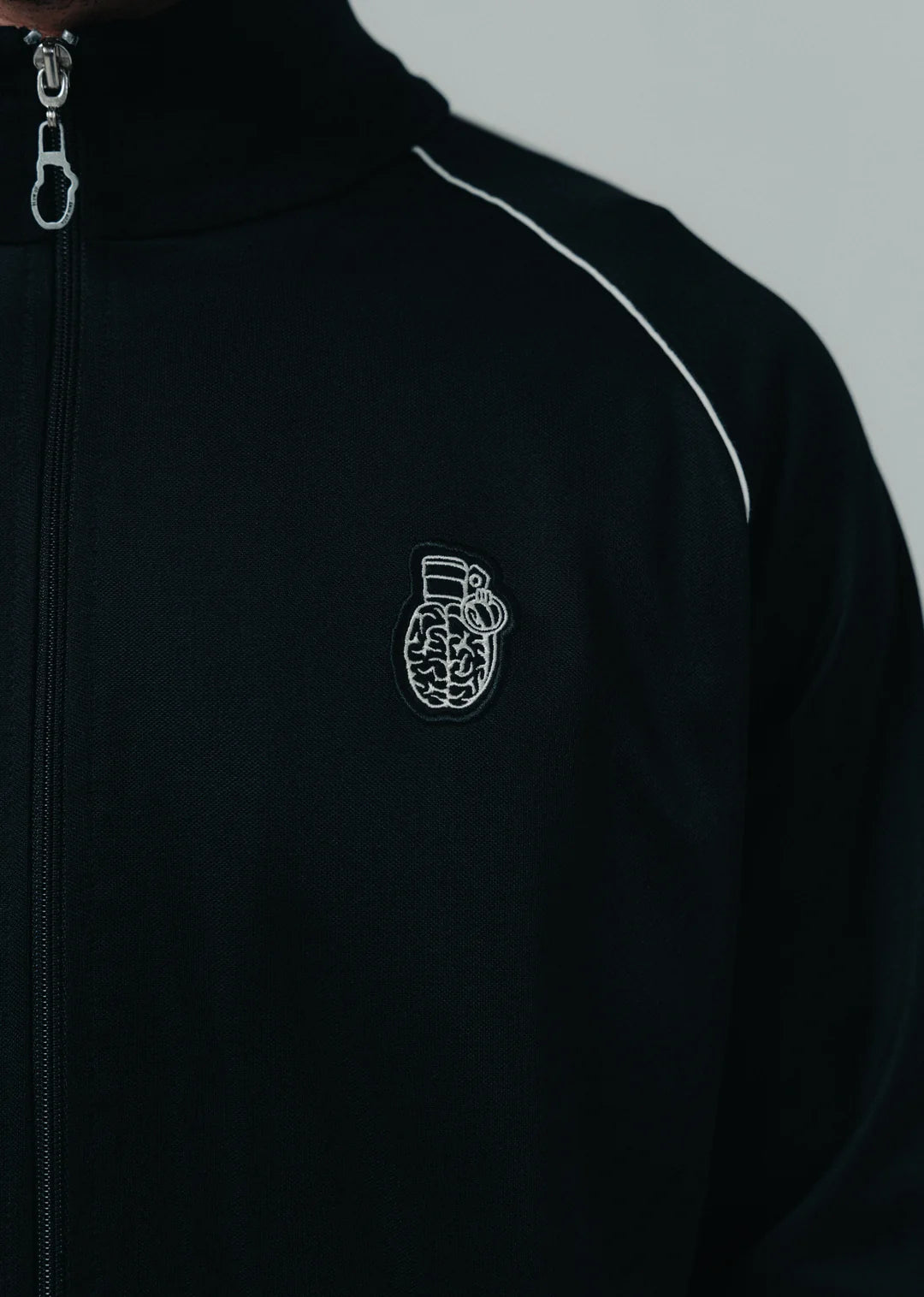 BUZO BLOW UP BLACK TRACKSUIT JACKET B43-1100