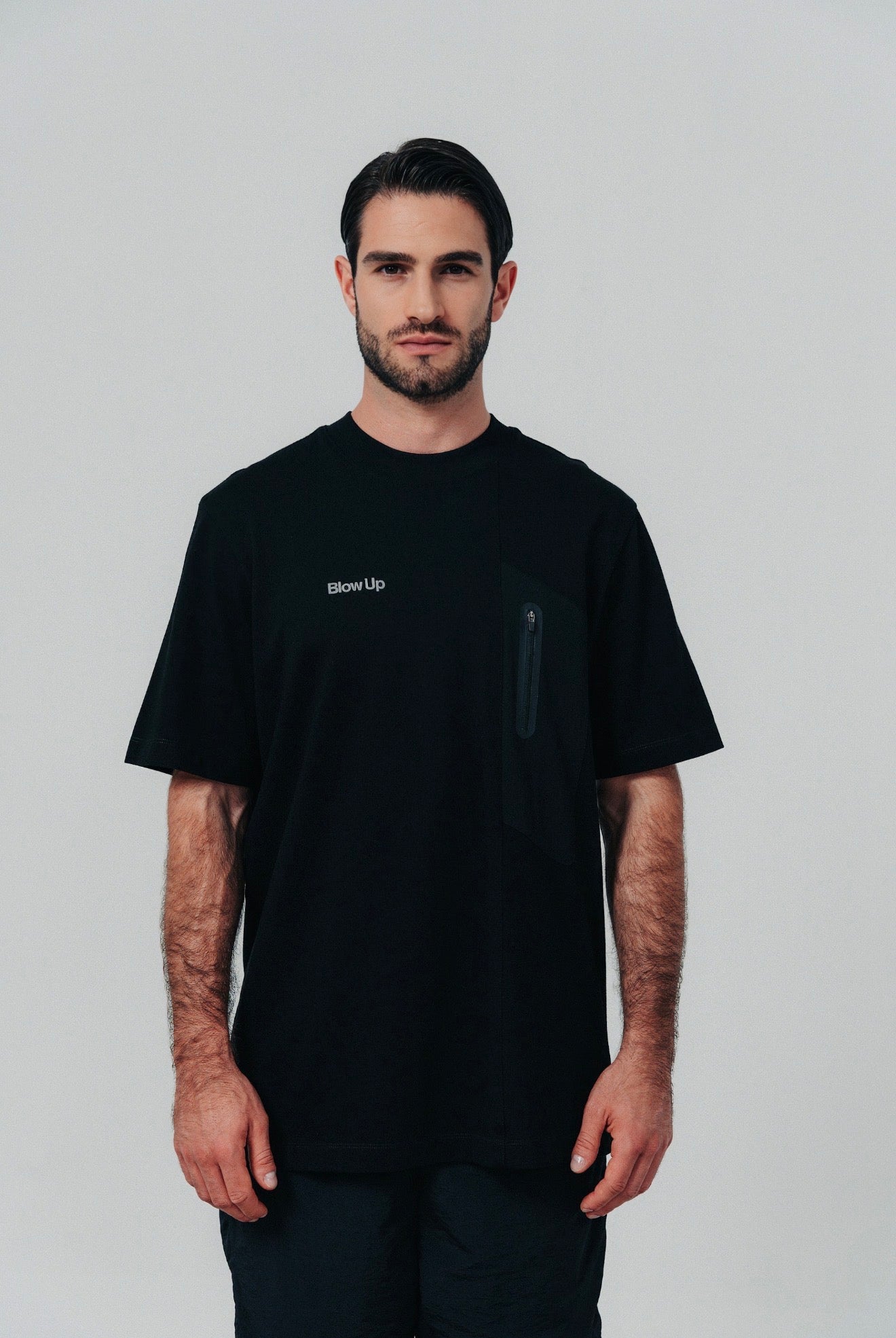 CAMISETA BLOW UP BLACK CLASSIC FIT T-SHIRT CLF9-1100