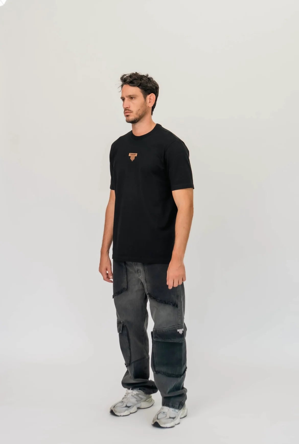 CAMISETA ARTDIST DUST BLACK