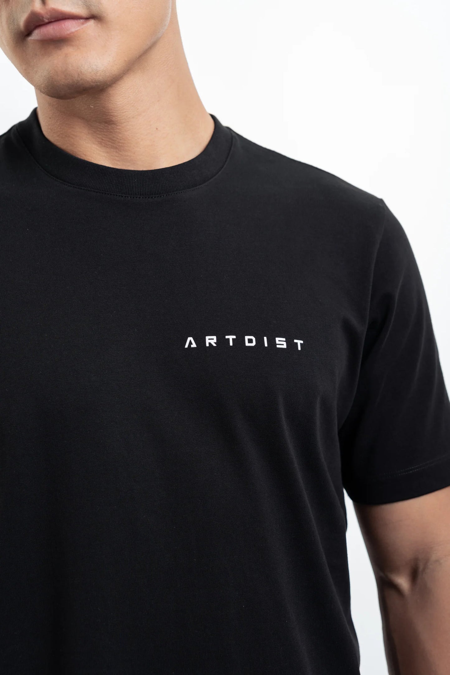 CAMISETA ARTDIST CORE BLACK