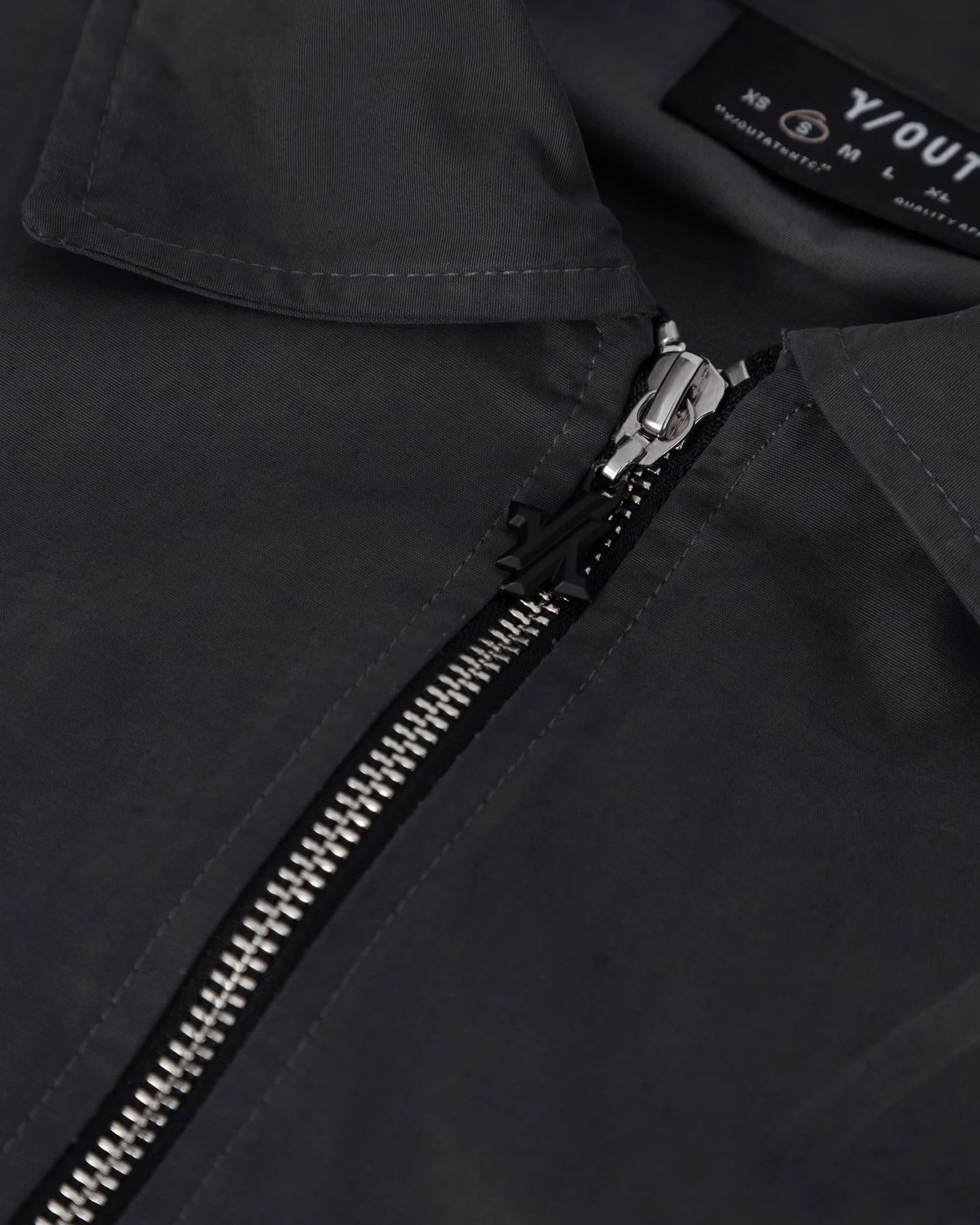 CHAQUETA Y OUT WINGS