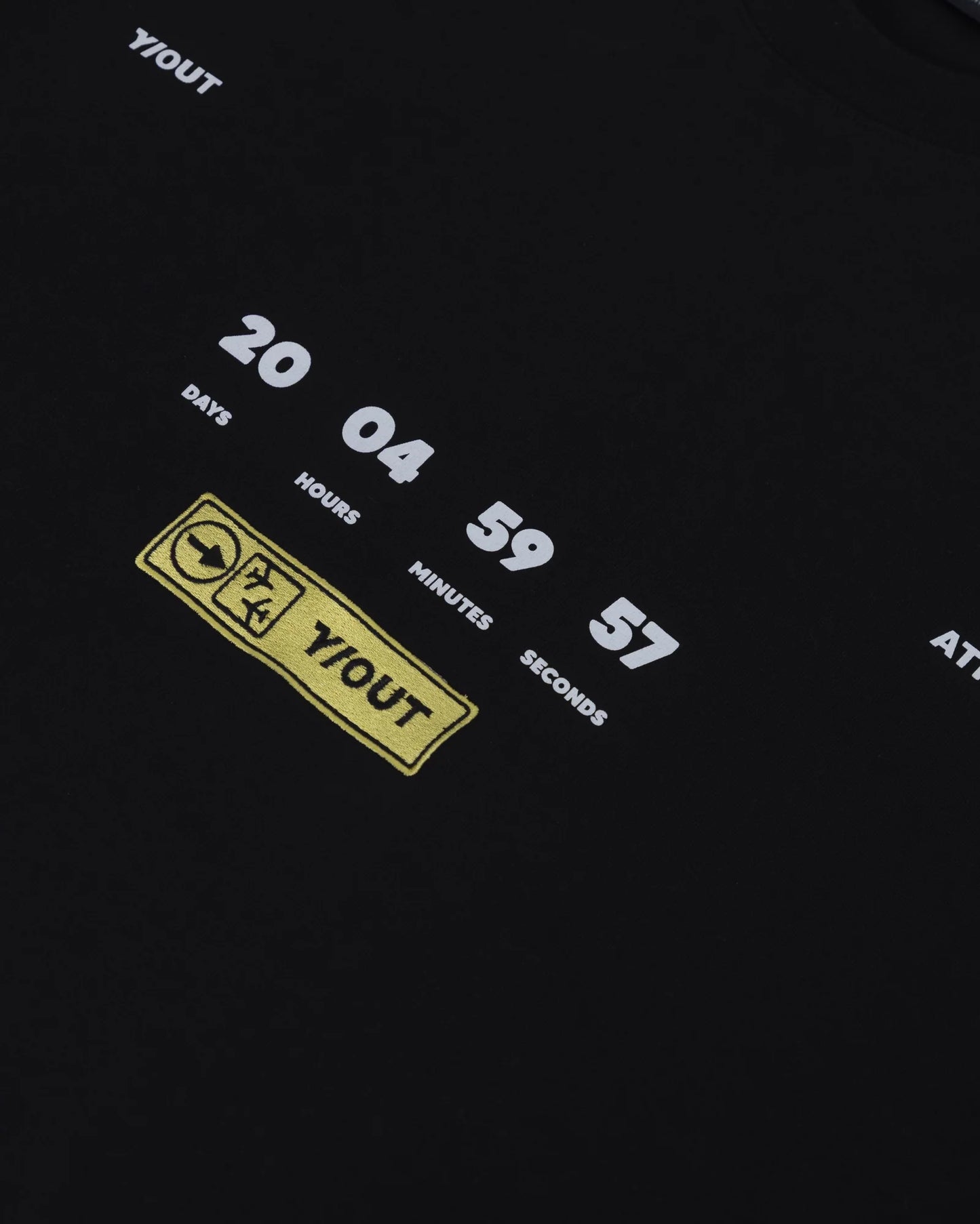 CAMISETA Y OUT COUNT DOWN