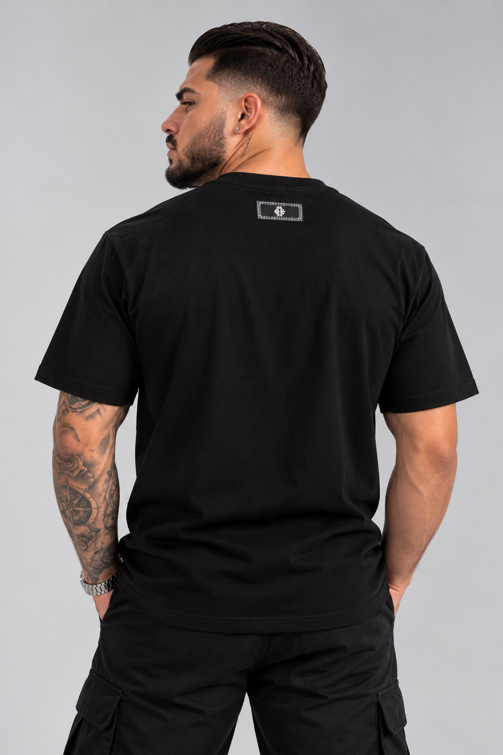 CAMISETA CAPI HORSESHOE PATCH NEGRA