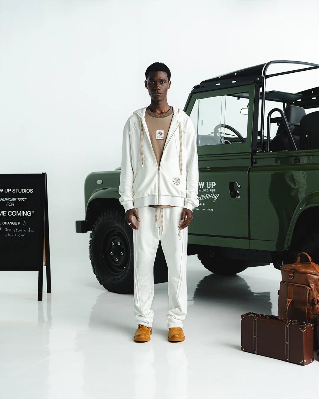 JOGGER BLOW UP HOMECOMING IVORY
