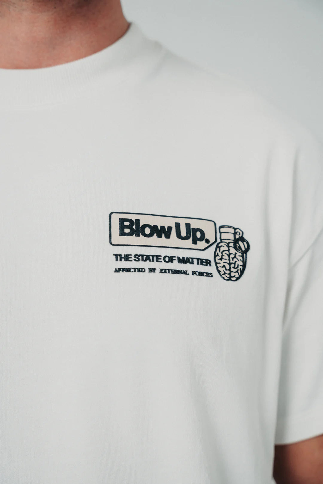 CAMISETA BLOW UP IVORY REGULAR CR36-1010