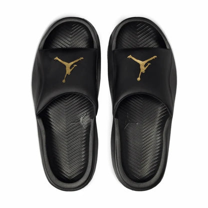 CHANCLAS JORDAN FRANCHISE BLACK METALLIC GOLD