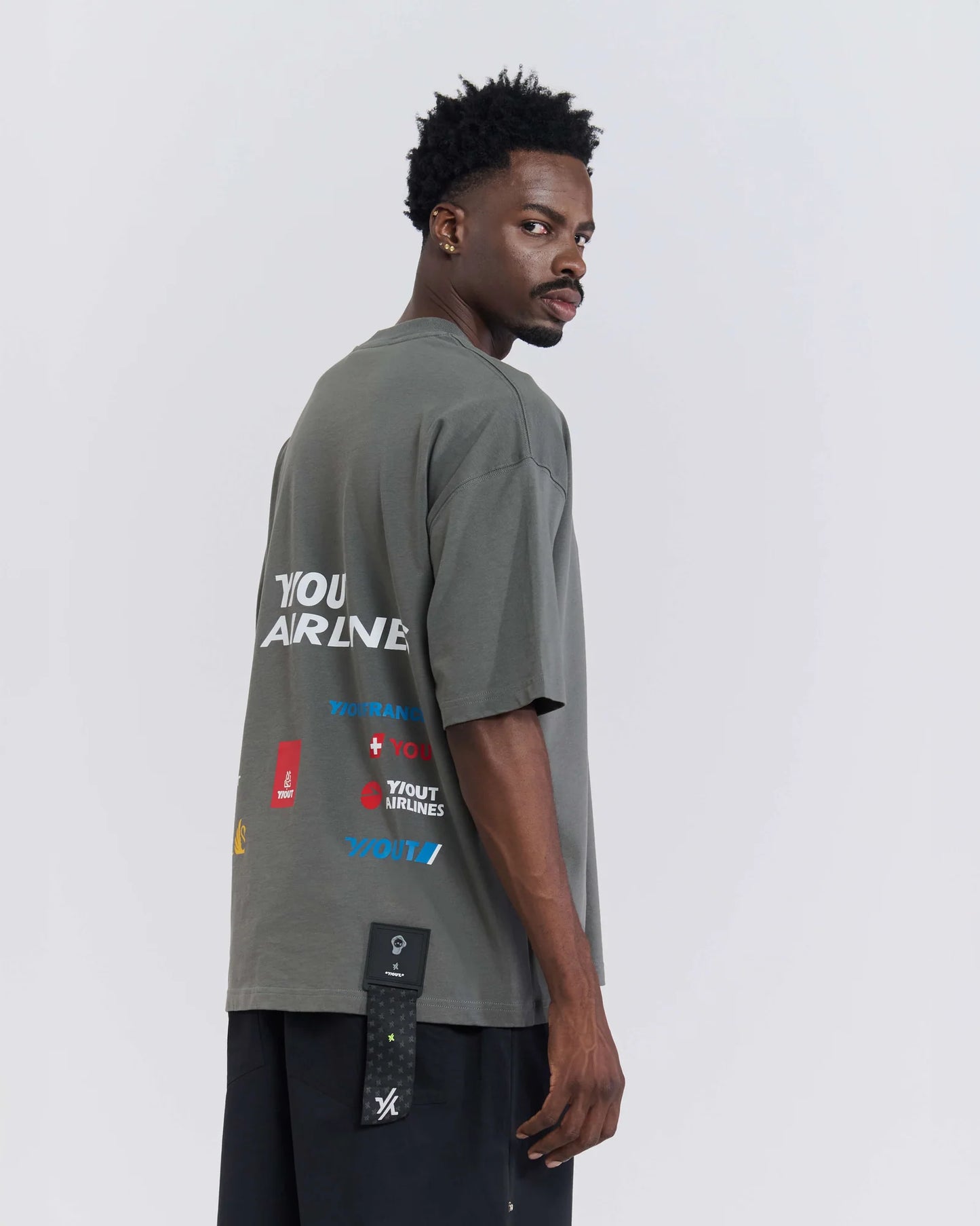 CAMISETA Y OUT TAGS