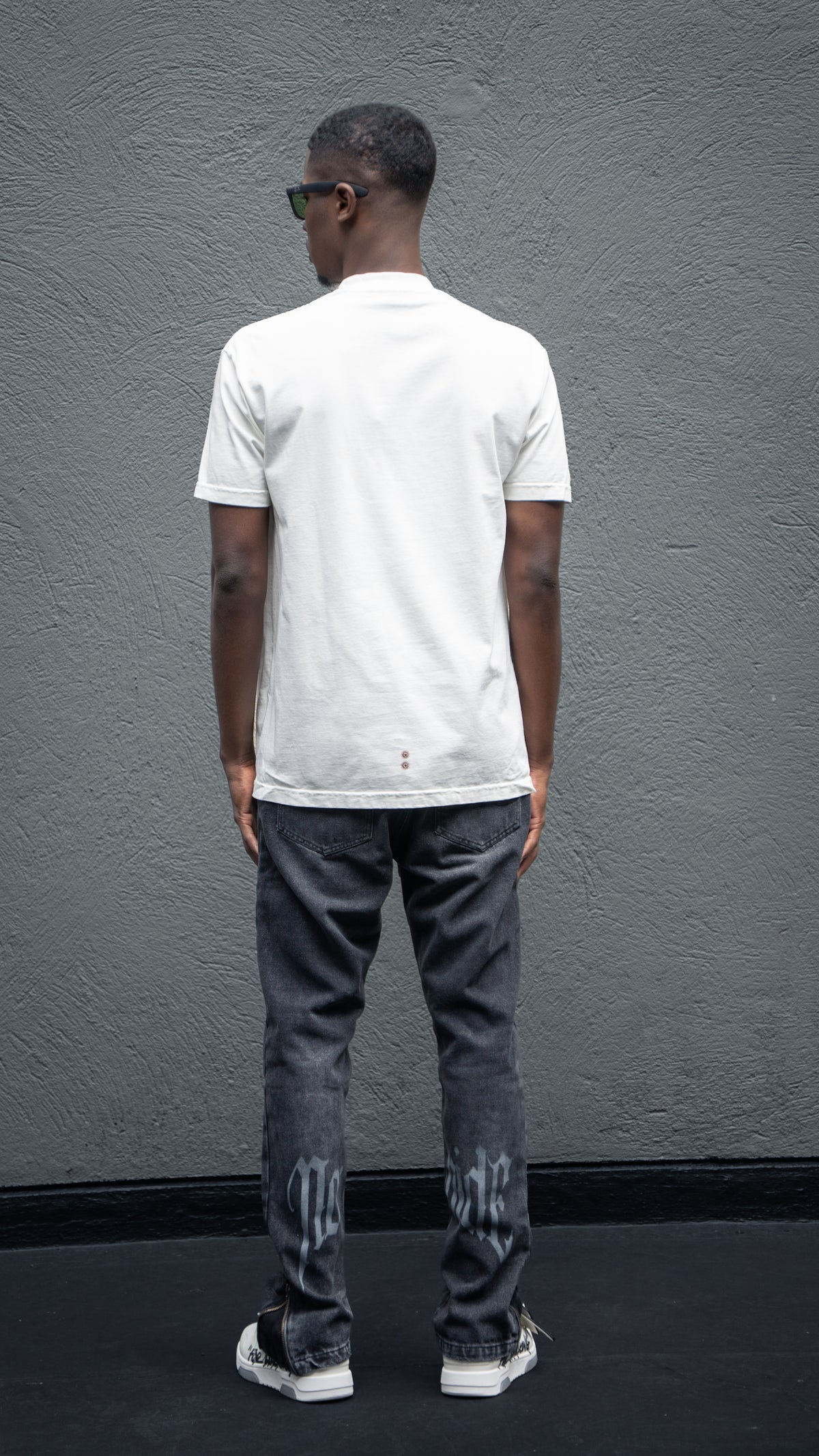 CAMISETA  NO HIDE IVORY BURNED HOMBRE