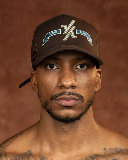 GORRA Y/OUT SIGN HERE