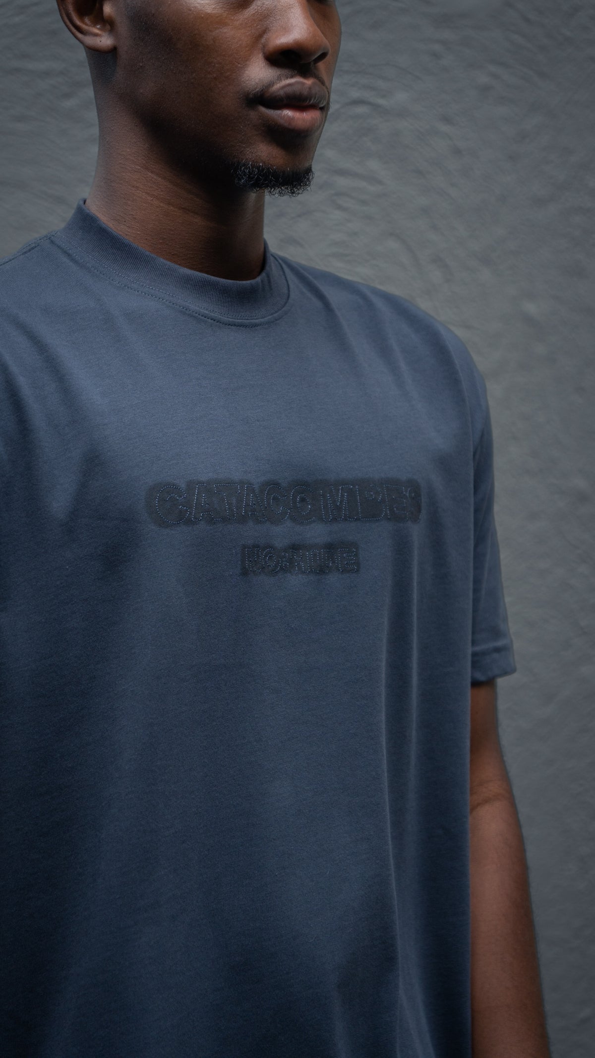 CAMISETA NO HIDE CATACOMES HOMBRE