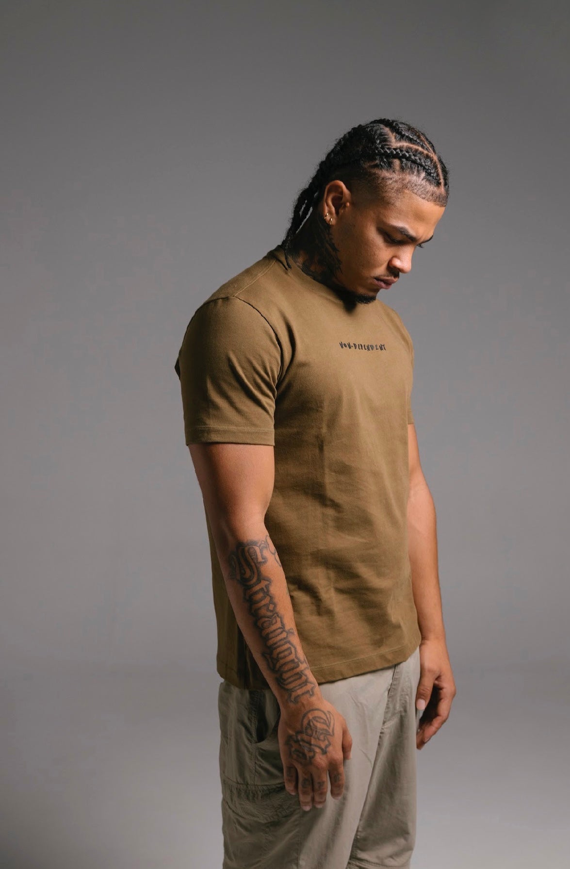 CAMISETA CAPI NON DEPENDENT BROWN