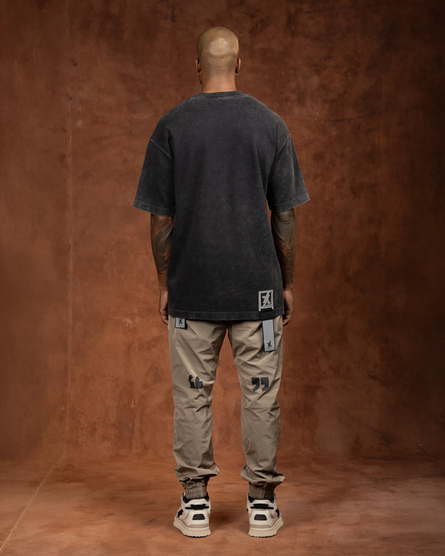 CAMISETA Y/OUT WORD UP T SHIRT